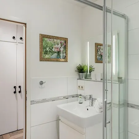 Objekt-nr 61 - - Kaiserallee Lejlighed Lübeck